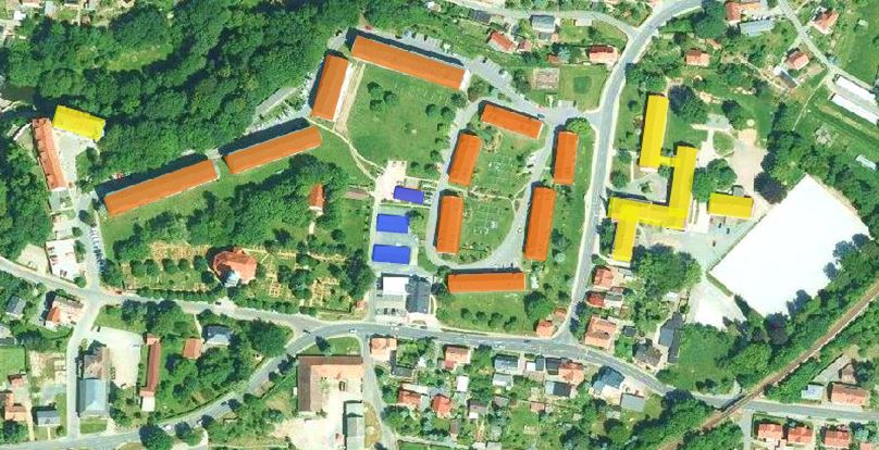Luftbild des historischen Ortskerns von Lohmen